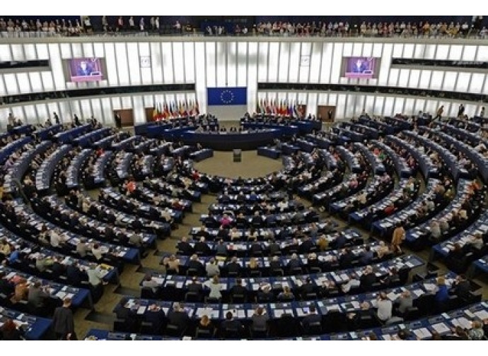 Storico discorso al Parlamento Europeo Storico discorso al Parlamento Europeo